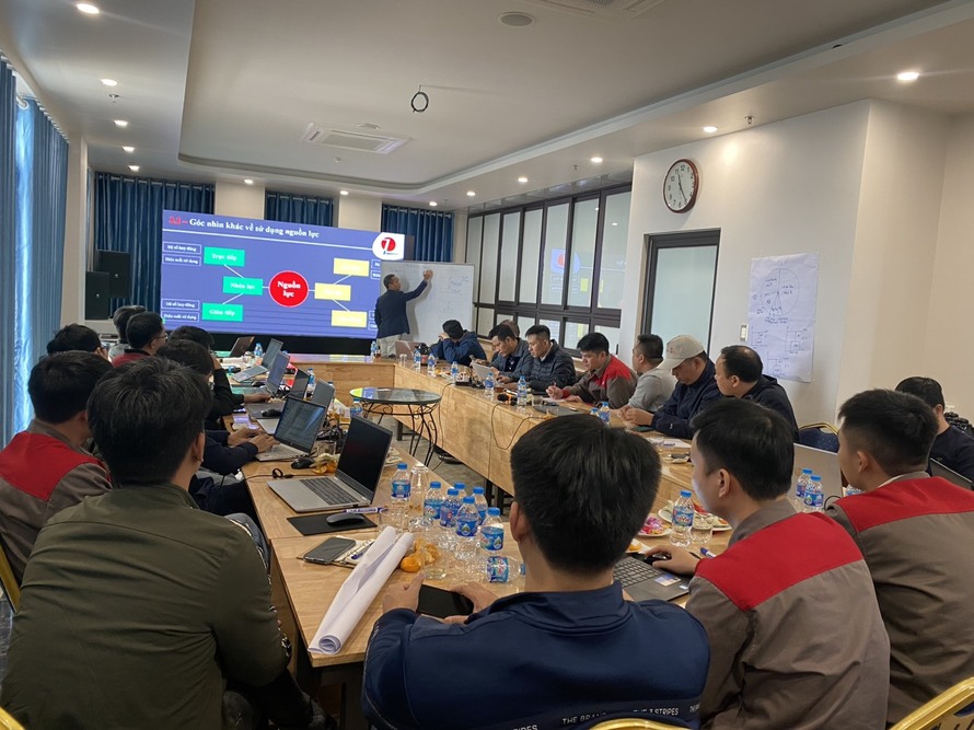 EuP organizes Workshop of Internal Evaluation in Hai Phong