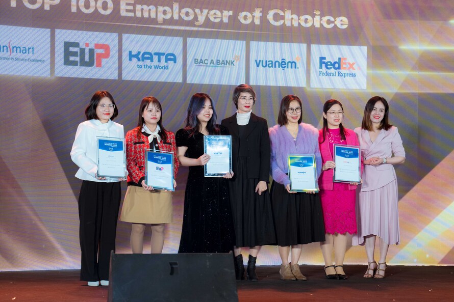 Representative of EuP Group's HR department accepted the accolades.